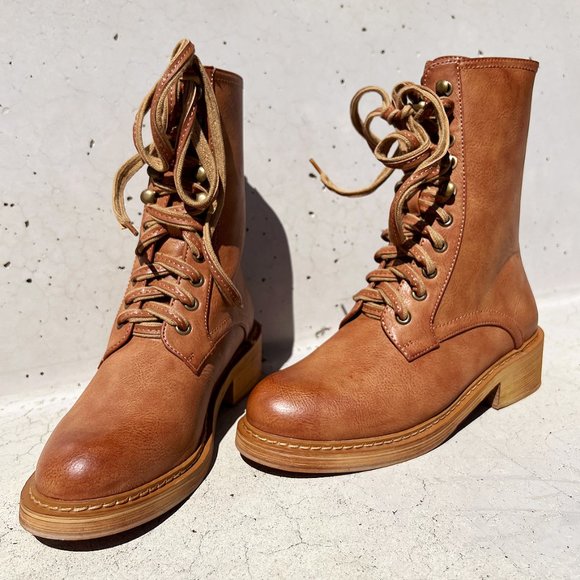 NEW Camel Brown Laced Up Zipper Back Wooden Heel Mid Calf Ankle Combat Boots - Picture 11 of 16